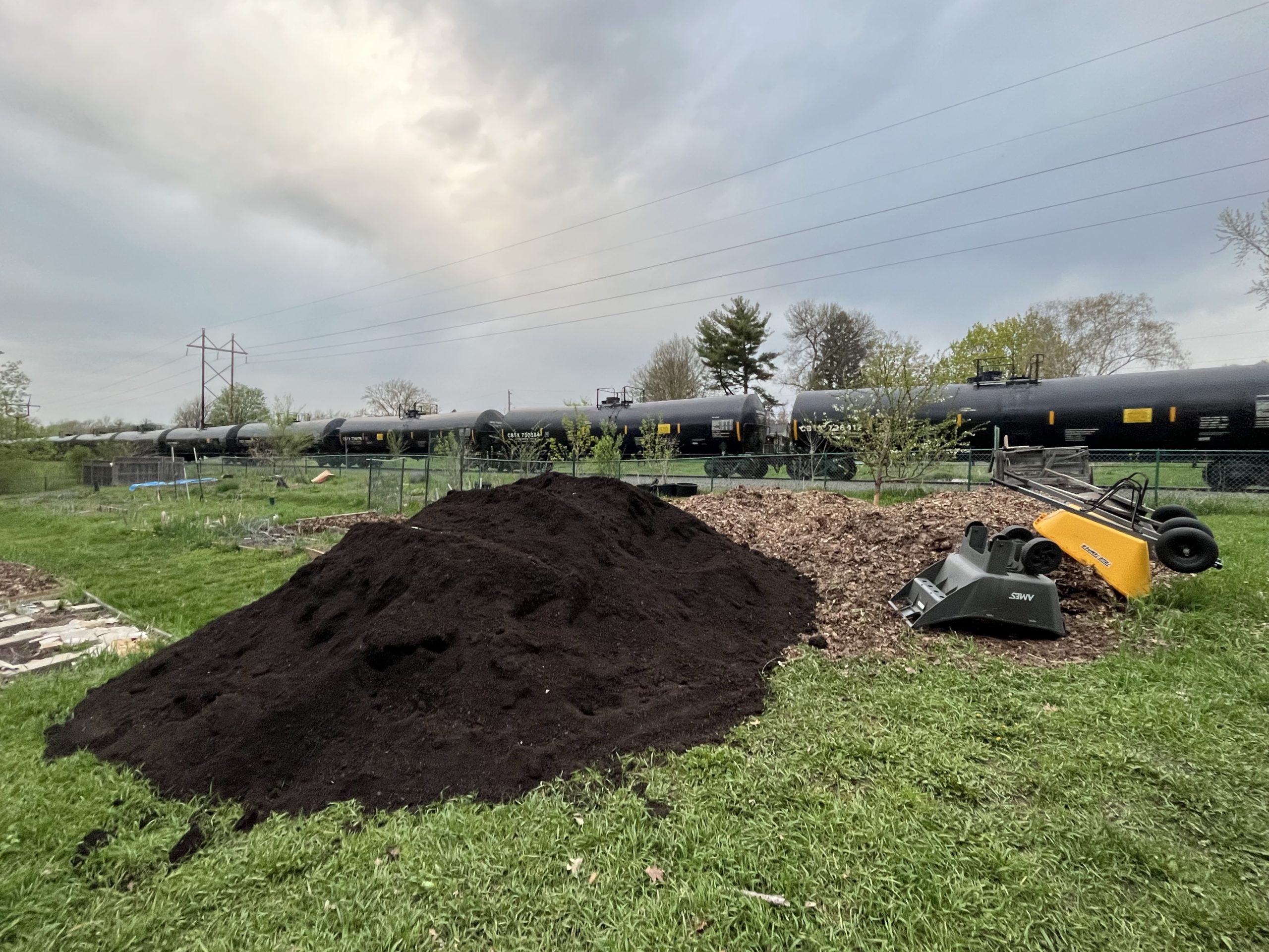 Compost and leaf litter have arrived! Waite Park Community Garden